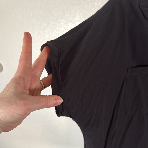 Lularoe Black Boxy Button Down Camp Shirt Size Medium - Picture 3 of 7